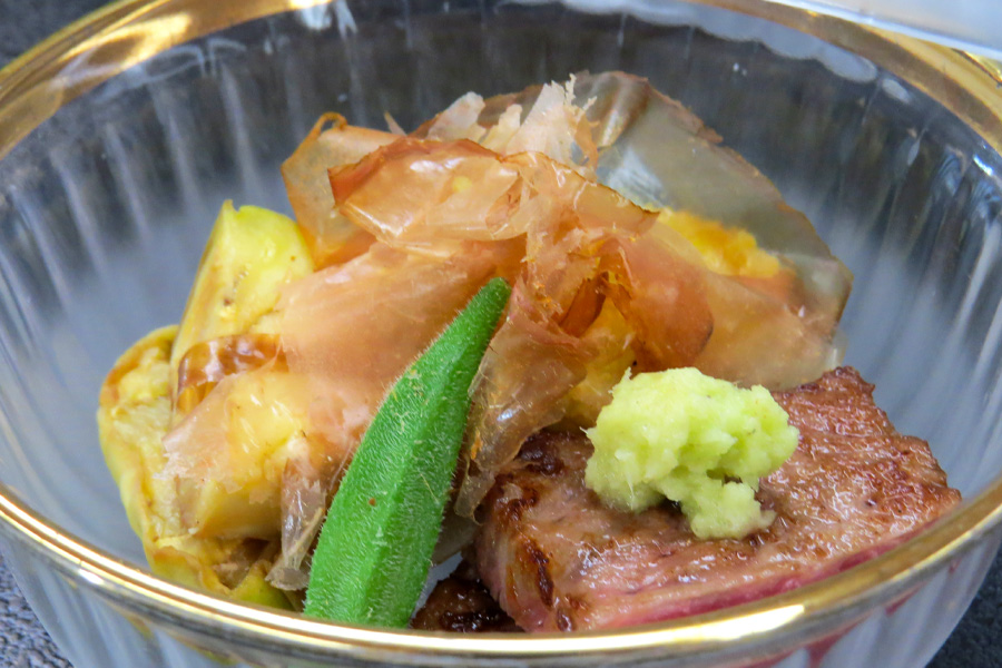 鳳凰旬彩懐石【温物】